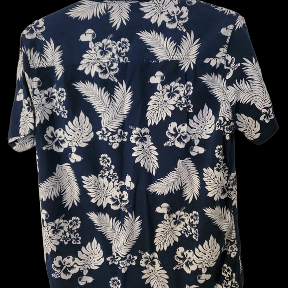 COPY - Peanuts Hawaiian shirt - Picture 2 of 4